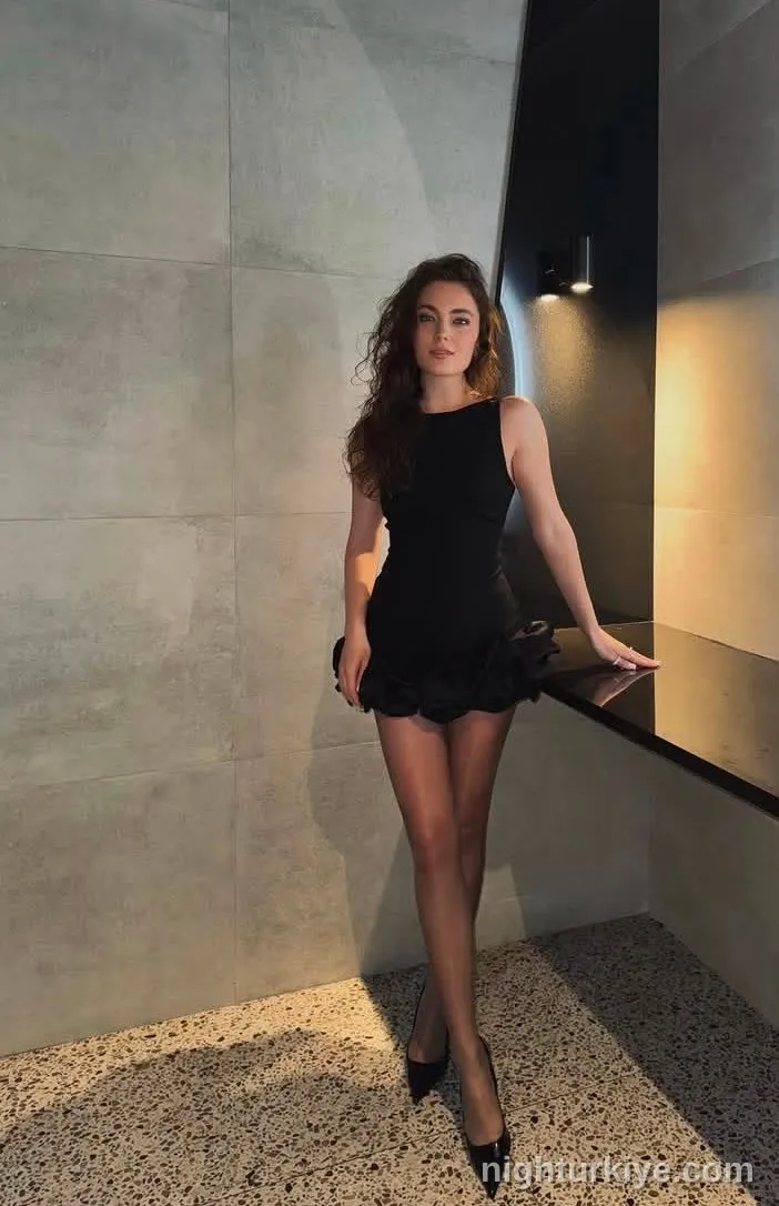SİMGE TÜZEL, 23 — İstanbul escort — 3