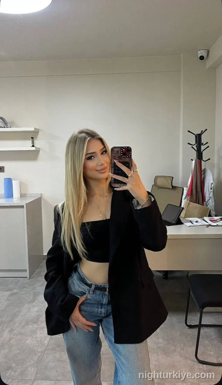 Anna, 24 — İstanbul escort — 3