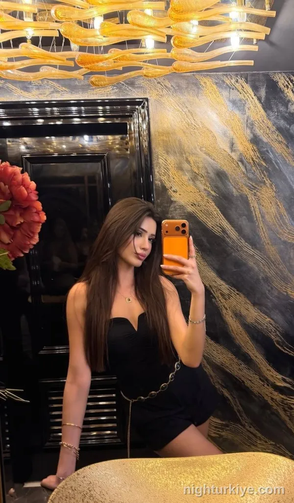 Ceyda, 20 — Antalya escort